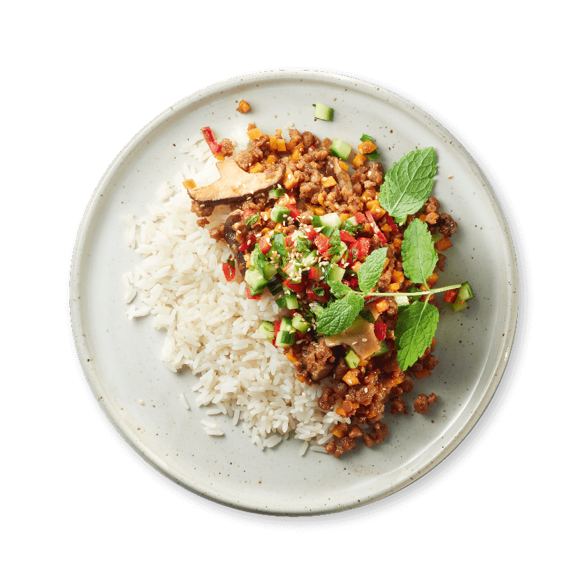 Notenburger met geroosterde krieltjes en rodekoolslaatje met appel